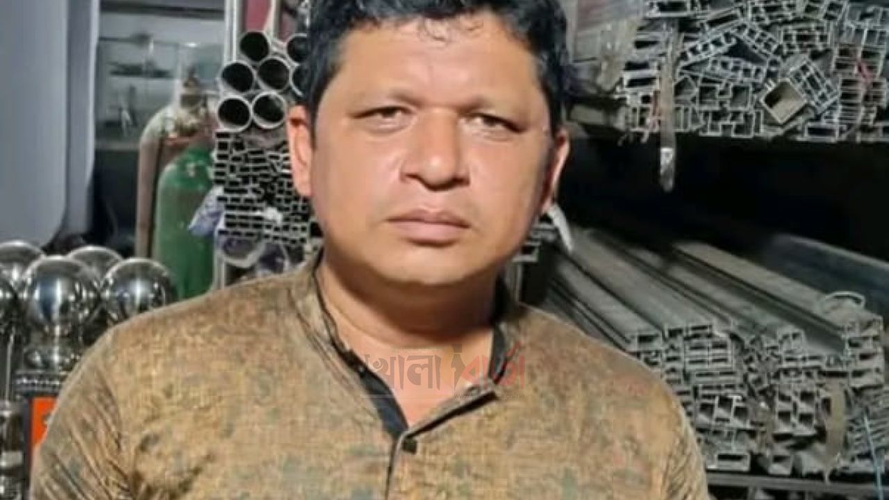 চিরিরবন্দরে যুবলীগ নেতা আটক