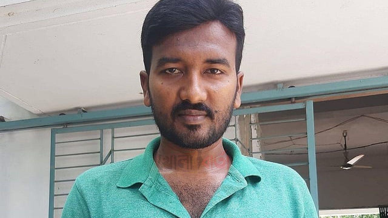 যশোরে সাংবাদিককে প্রকাশ্যে হত্যা