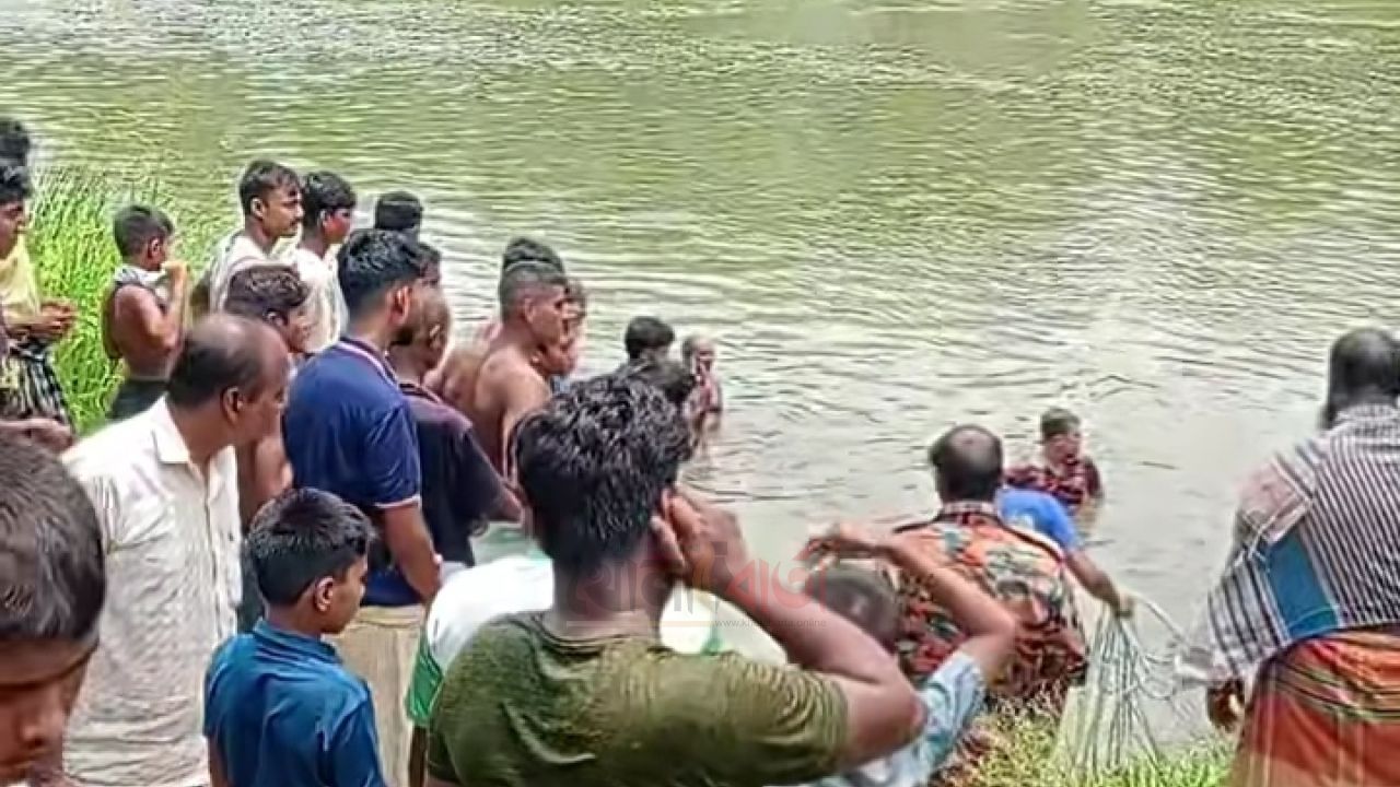 নলডাঙ্গায় নদীতে গোসল করতে নেমে ৭০ বছরের বৃদ্ধা নিখোঁজ