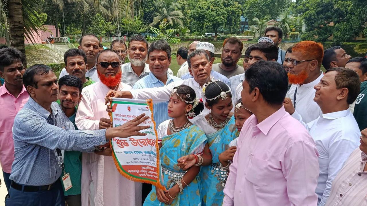 দিনাজপুরকে বাল্যবিবাহ, শিশু শ্রম ও ঝরে পড়ামুক্ত উপজেলা গড়ার ঘোষণা এমপির
