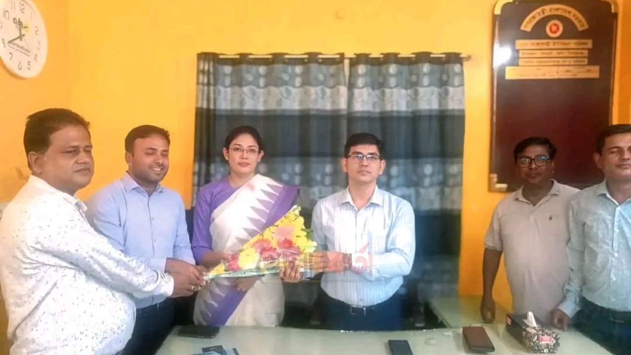 জনসেবার মানোন্নয়ন ও স্বচ্ছতা নিশ্চিতের আহ্বান ভাঙ্গাবাড়ী ইউপি পরিদর্শনে গনপতি রায়