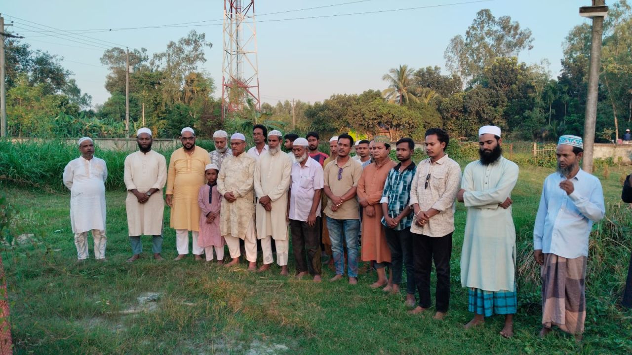 রায়গঞ্জে সাংবাদিক আবুল কালাম বিশ্বাসের প্রথম মৃত্যুবার্ষিকীতে দোয়া মাহফিল অনুষ্ঠিত