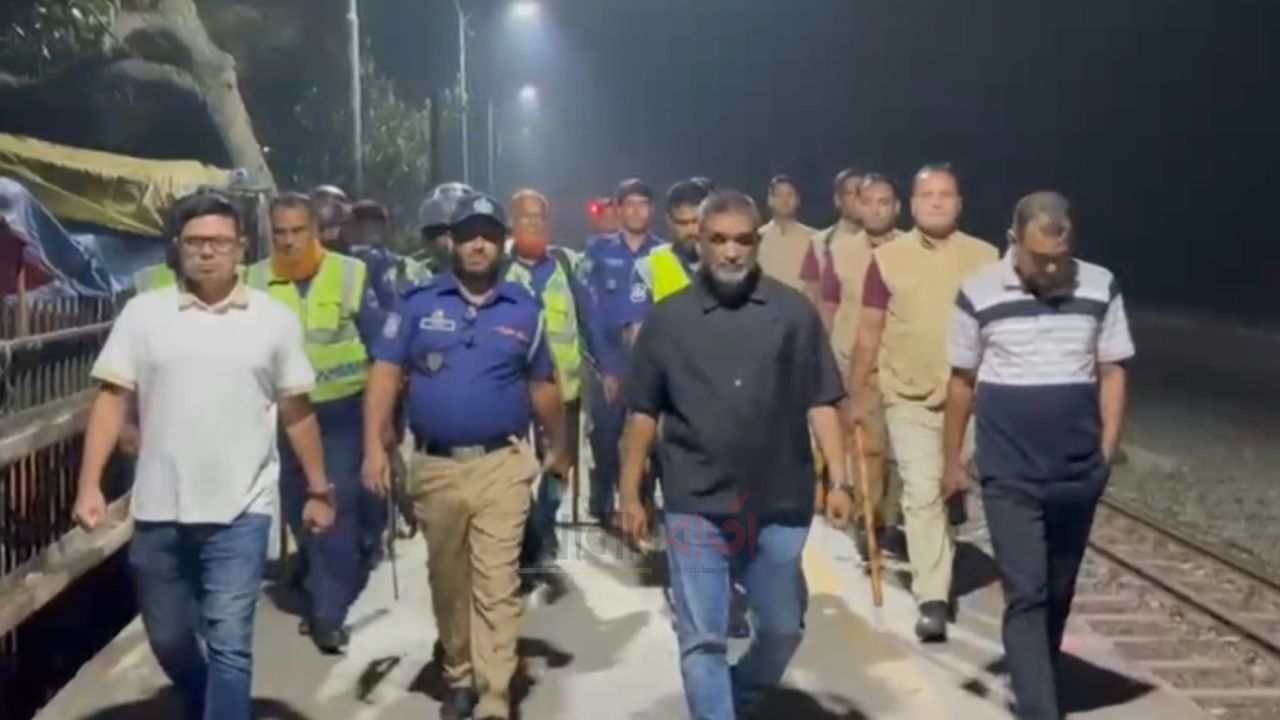ট্রেন থেকে ব্যাগ ছিনতাই, গভীর রাতে জামতৈল রেলওয়ে স্টেশনে এসপি
